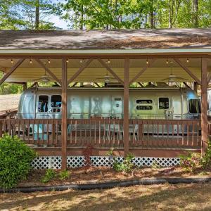 Exterior 109 Geronimo