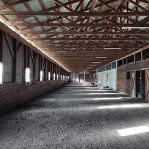 barn 3