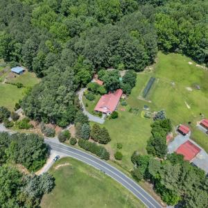 7-447 Luther Rd-7