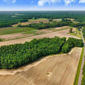 01-864 Old Dam Rd-1