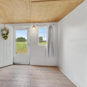 Outbuilding facing out (1)