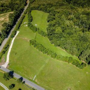 03-003-33VersaillesLn-Lot02-20250728