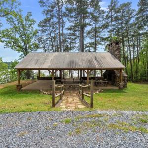 Pavillion for owners