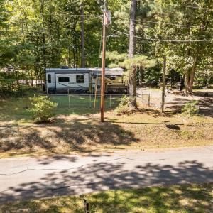 108 Poteau Dr