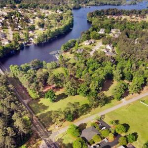 17-Country Club Rd-16