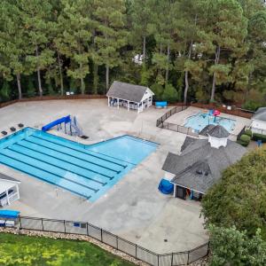 EagleRidgeAerialPool