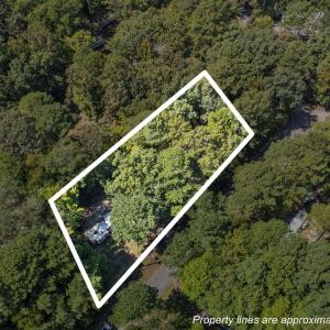 Property Lines 108 Poteau