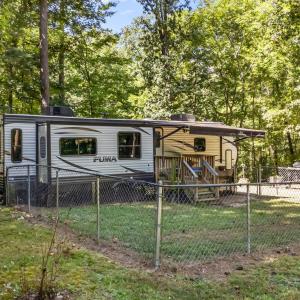 Welcome to 108 Poteau!