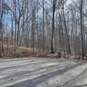 1) 64109-68eac8c511a09