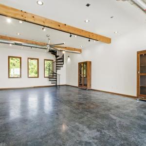 2019 Barn 20