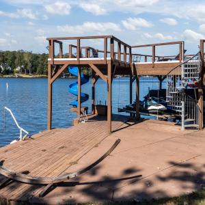 Welcome to 118 Big Horn Drive!