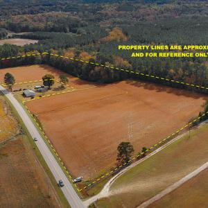 Sequence 01.00_01_23_24.Still001