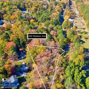 03-930 Madison Ave-3