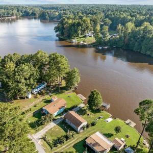 Lake Royale