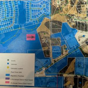 PXL_20251201_210953286