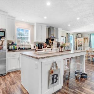 32-2310 Devils Racetrack Rd-32