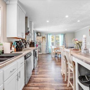 37-2310 Devils Racetrack Rd-37