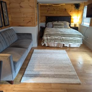 PXL_20251207_191211632