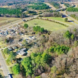 11-118 Sadisco Rd-11