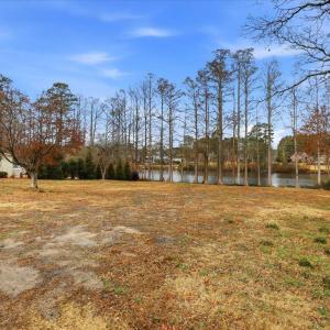 01-1100 S Lakeside Dr-1