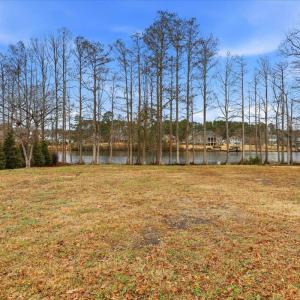 03-1100 S Lakeside Dr-3