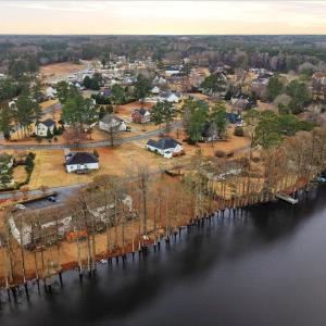 16-1100 S Lakeside Dr-16