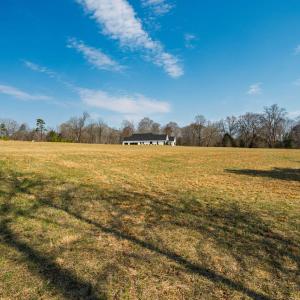 Secretariat Court, Lot 14-004