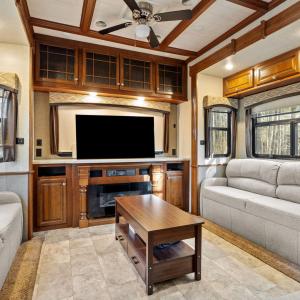 Beautiful Living Area!