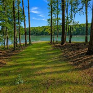Photo #8 of 140 Shoreline, Manson, NC 1.1 acres