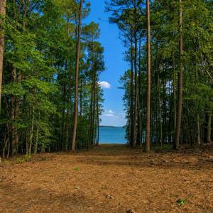 Photo #5 of 108 Shoreline, Manson, NC 0.7 acres