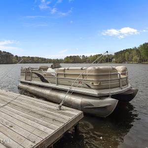 Includes Boat!!