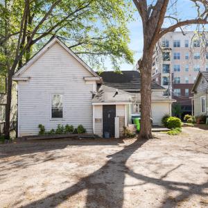 411 N Boylan