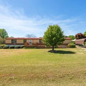 large-019d79c5-1c80-71cf-a599-a806e80dec