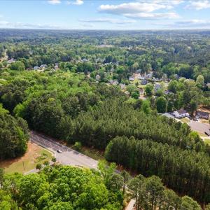 11-631-633 Clayton Rd