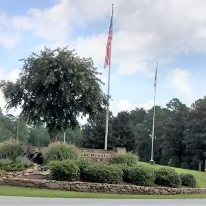 1Lake Royale Entrance R