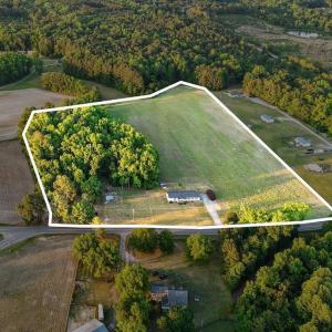 7-160 Johnson County Rd-Lot Lines