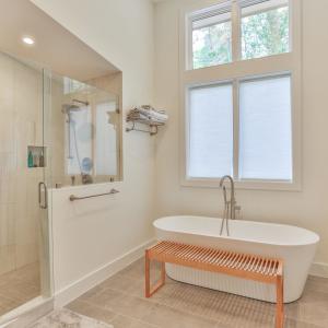 Gallant Bath