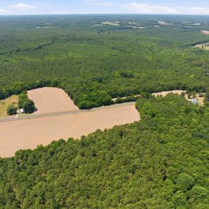 4681 S River Road-10