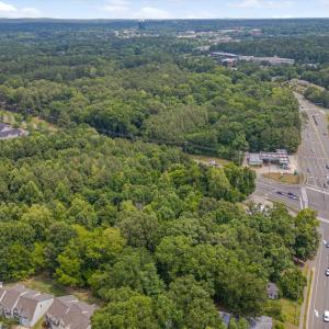 17-5202 Garrett Rd-17