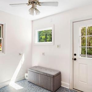 mudroom