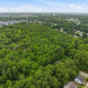 796_estes_lane_holly_springs_009