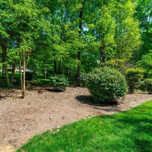 Photo #5 of 8272 Hillside, Raleigh, NC 0.5 acres
