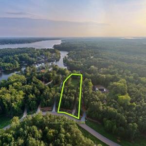 Photo #1 of Waterlyn, Ebony, VA 1.4 acres