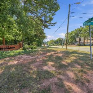 Photo #8 of 5710 Glenwood, Raleigh, NC 1.3 acres