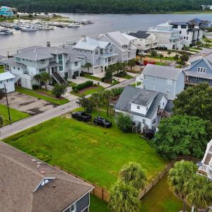 Photo #3 of 214 Florida, Carolina Beach, NC 0.2 acres