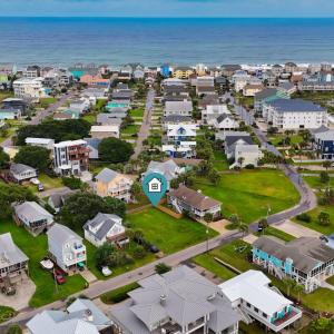 Photo #7 of 214 Florida, Carolina Beach, NC 0.2 acres