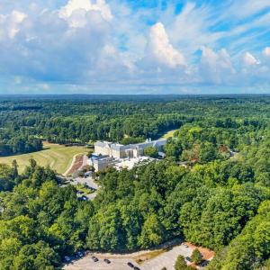 Photo #16 of 1516 Pinecrest, Durham, NC 1.7 acres