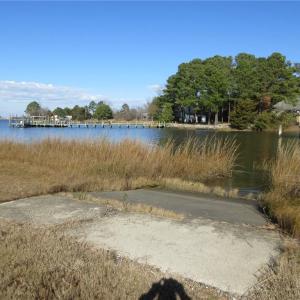Photo #4 of 43 Hampshire Drive, Hampton, Virginia 0.9 acres