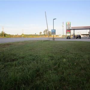 Photo #4 of 3+ AC SOUTHAMPTON Parkway, Courtland, Virginia 3.8 acres