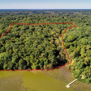 Photo #4 of 1000 England Circle, Williamsburg, Virginia 12.3 acres